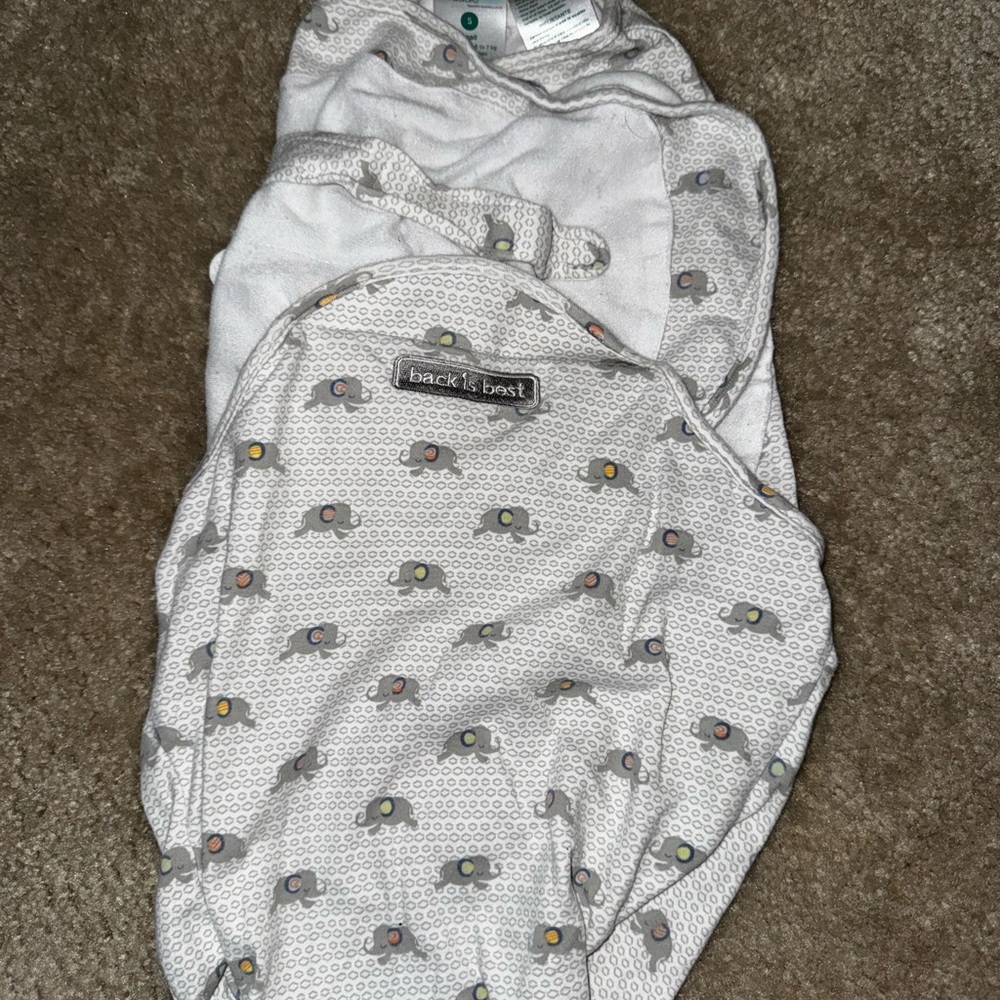 Halo Swaddle with Elephant Print - Gray and White